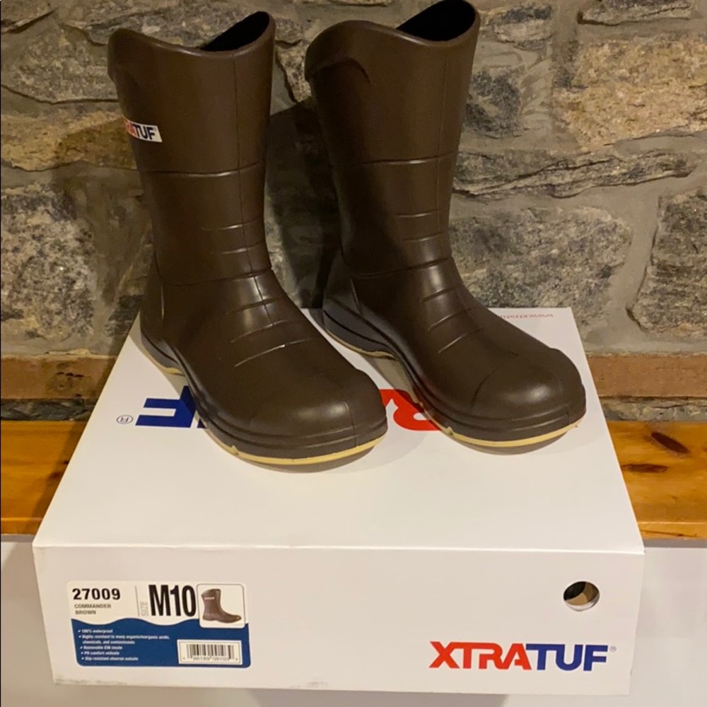 Brand New Xtratuf Commander Brown Waterproof Boots